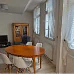 Fewo 1 Im Ehemaligen Geschenkehaus